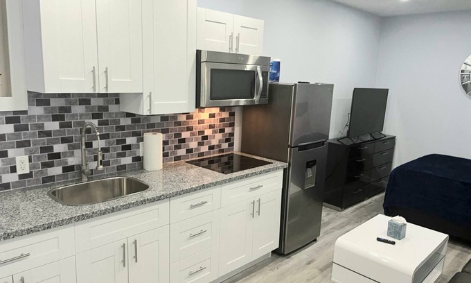 North Lauderdale Apartamento | Wonderful studio with AC in North Lauderdale