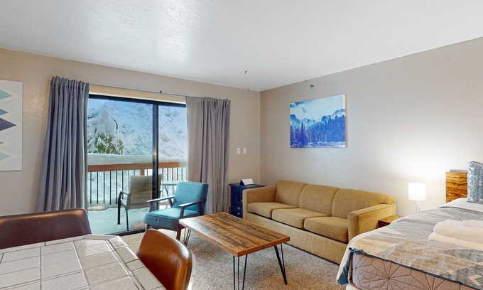 Yosemite National Park Apartamento | Wonderful studio with balcony - inside Yosemite National Park