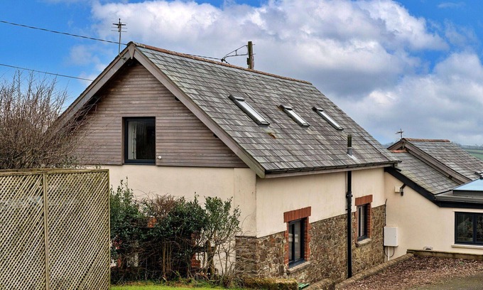 Holsworthy Casa | Estupenda casa de vacaciones para 7 personas con WIFI, TV, terraza y mascotas permitida