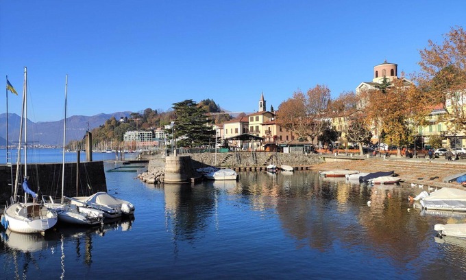 Laveno Casa | Estupenda casa de vacaciones con WIFI, TV, terraza, mascotas permitida y aparcamiento
