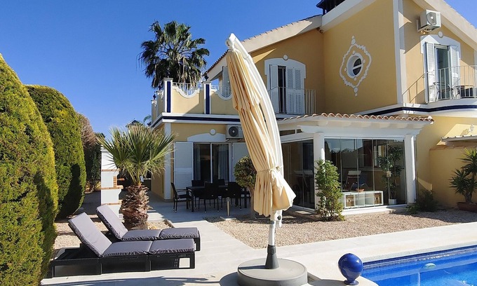 Mazarrón Casa | Maravillosa Villa Classico en Country Club
