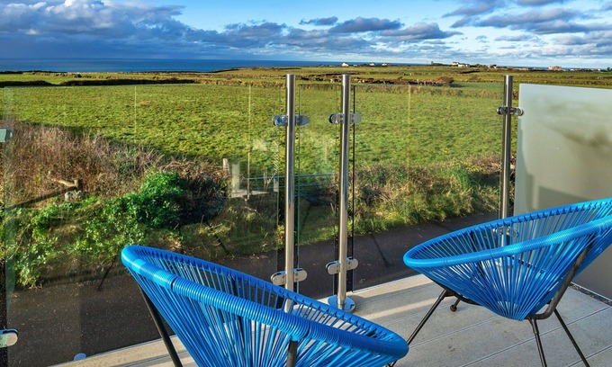 Treknow Casa | Estupenda casa de vacaciones para 2 personas con WIFI y terraza