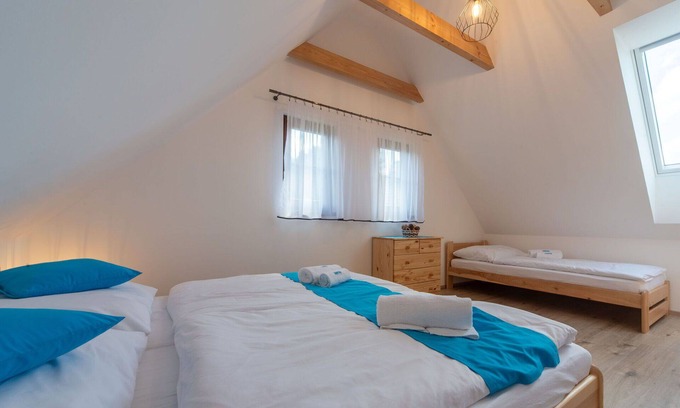 Straz nad Nezarkou Casa | Maravillosa casa de vacaciones con WIFI, TV, terraza, mascotas permitida y aparcamiento
