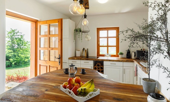 Badacsonyors Casa | Wonderful villa for 6 guests with A/C, WIFI and TV