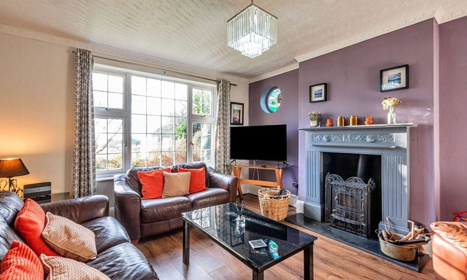 Dyffryn Ardudwy Casa | Estupenda casa de vacaciones para 11 personas con WIFI, terraza, mascotas permitida y aparcamiento