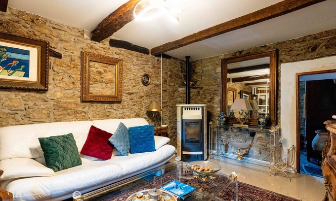 Ville San Pietro Casa | Estupenda casa de vacaciones con WIFI, A/C, mascotas permitida, vista panorámica y aparcamiento
