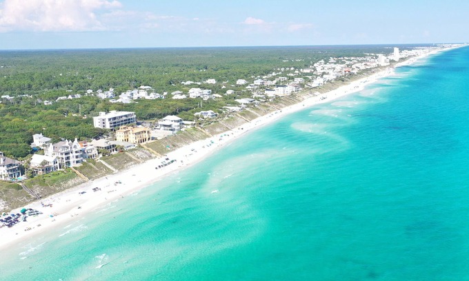 Seagrove Beach Condominio | Wood Beach Retreat
