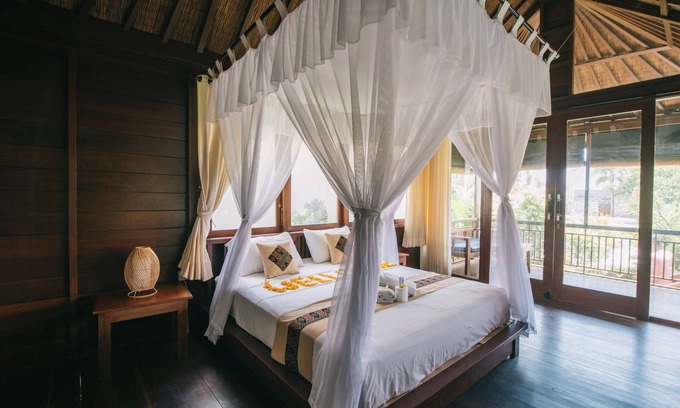Purwakerti Cabaña | Wood bungalow