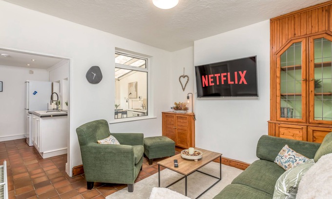 Kettering Apartamento | Wood House - 5 Beds Suitable for Contractors