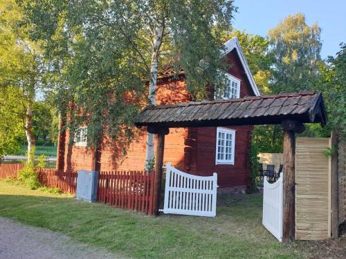 Jarnforsen Casa | Wood house in Fröreda at the Eman