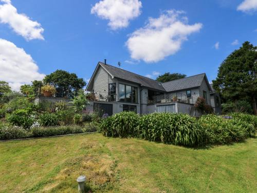 Helford Casa | Wood Meadow