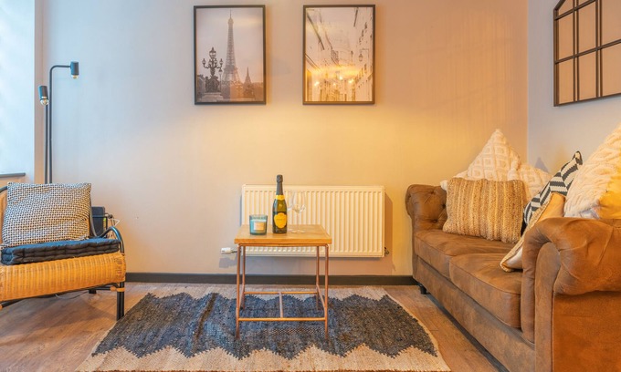Lancaster Casa | Woodbury 2-3