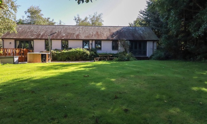 Rezare Cabaña | WOODCUTTERS, pet friendly, character holiday cottage in Launceston