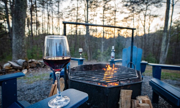 Hico Cabina | Wooded Circle - Barrel sauna, hot tub, fire pit