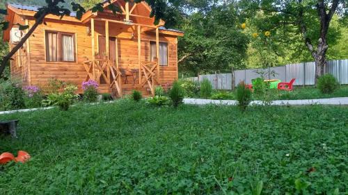Ambrolauri Apartamento | Wooden House Marikosi მარიკოს ხის სახლი