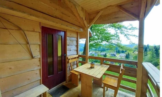Skofja Loka Casa | Wooden house Robin Hood, accommodation with a view
