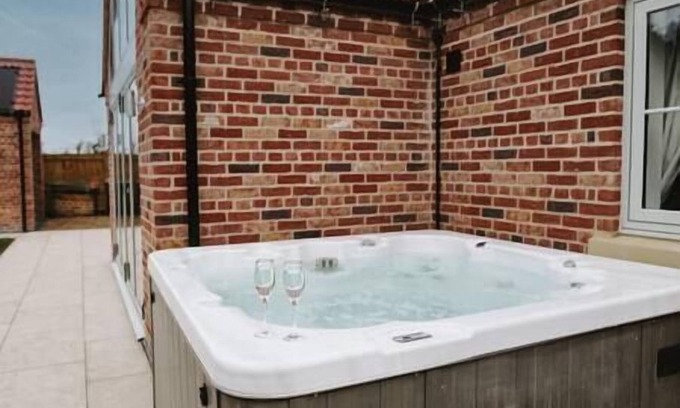 Sleaford Casa | Woodhaven Stays