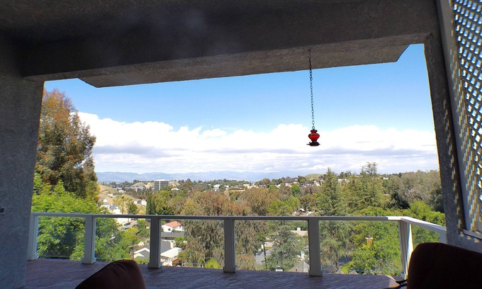 Woodland Hills Casa | Woodland Hills Tranquil Retreat with Amazing Panoramic CITY VIEWS