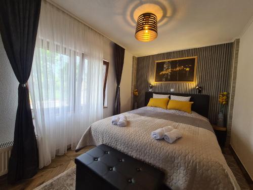 Korenica Casa | Woodland