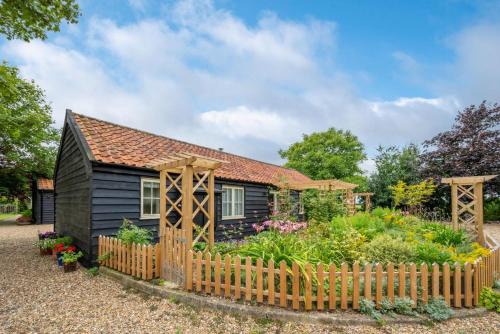 Diss Casa | Woodland Lodge