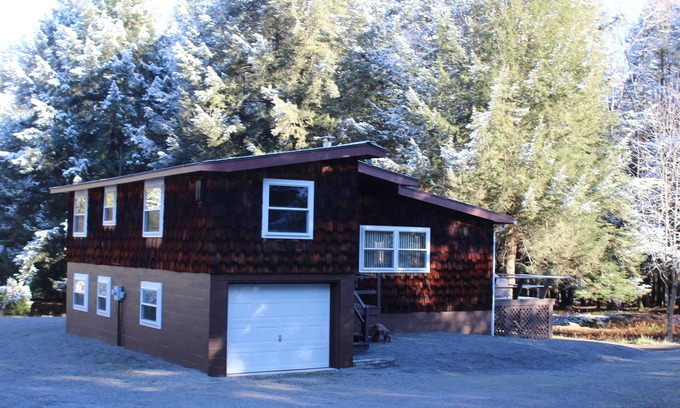 Laporte Cabina | Retiro de vacaciones en Woodland Pines: ¡un oasis en el bosque!