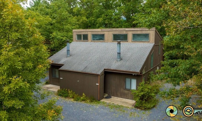 Basye Casa | Woodland Retreat (#98A) | Quiet area | Minutes to Bryce Resort!