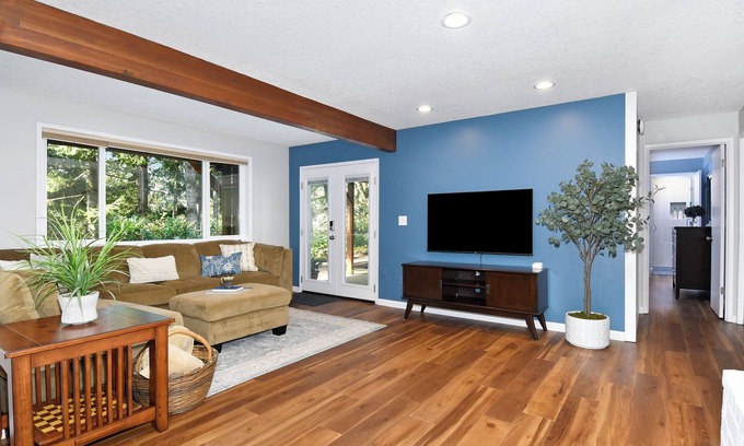 Sunnyside Apartamento | Woodland Retreat Apartment in Happy Valley - minimum 30 days