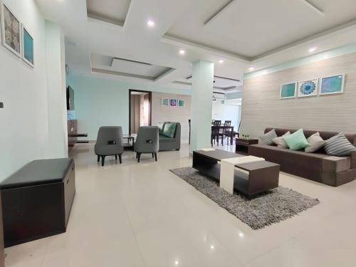 Siliguri Apartamento | Woods & Hills