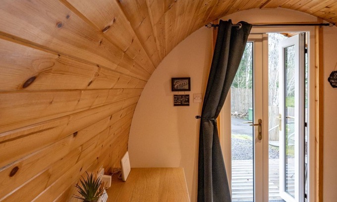 Corpach Chalet De Esquí | Woodside Round Pod near Fort William