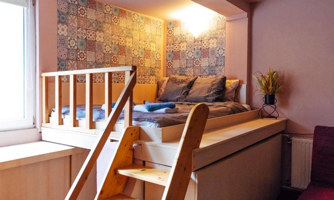 Drumul Taberei Apartamento | Woody - Cozy and Quiet Place near Moghioros Park