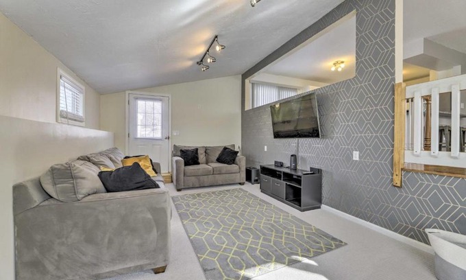Indian Hill Casa | Worcester Family Home with Expansive Backyard!