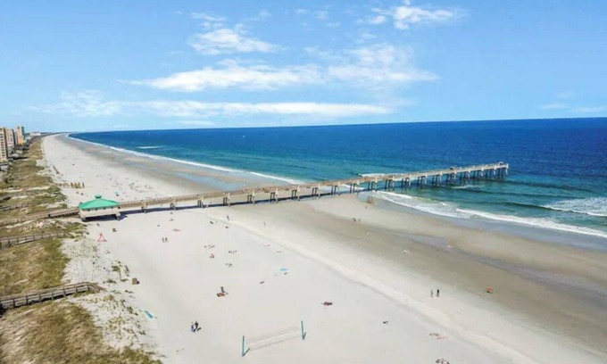 Neptune Beach Casa | Work from Home | Steps to ocean | Beach Hideaway!