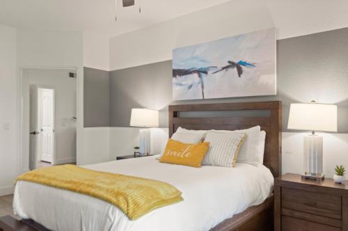 Kierland Apartamento | Work Remotely, Swim Luxuriously N390