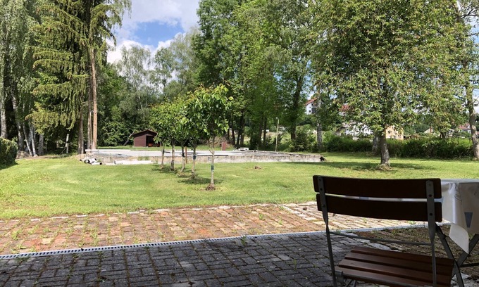 Schwandorf Casa | Apartamento en una ubicación tranquila / alojamiento en forma