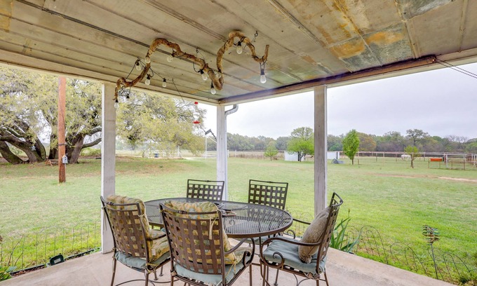 Comanche County Casa | Working 96-Acre Texas Ranch Escape w/ Horses, Cows