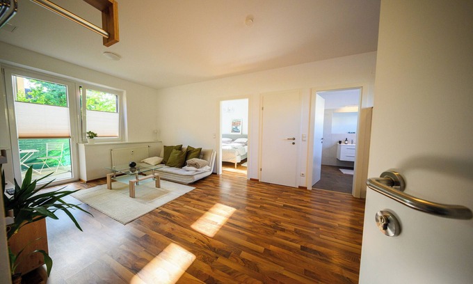 Krumpendorf am Woerther See Apartamento | Wörthersee Hideaway: Stylish apartment with flair
