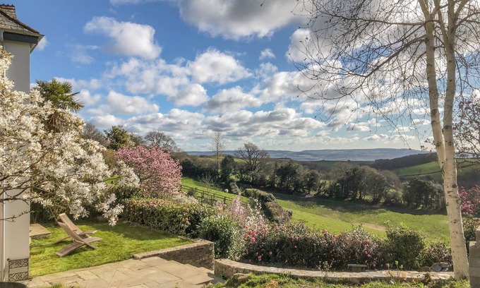 Ilsington Cabaña | WOTTONSBURY, pet friendly, character holiday cottage in Ilsington