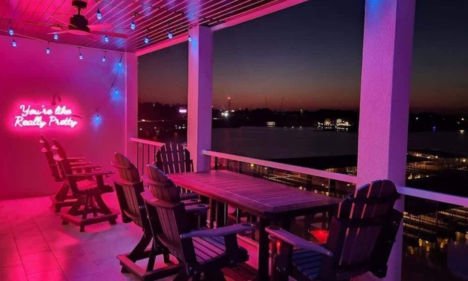 Osage Beach Condominio | Wow! Where Dreams become Reality! New Luxury Unit