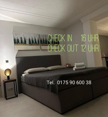 Straubing Apartamento | WPA Apartments - Zimmer- Modernes Apartment mit Parkplatz,WiFi,Netflix