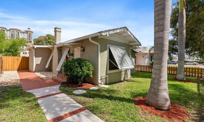 Grandview Heights Casa | WPB Downtown Retreat