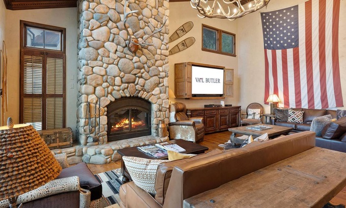 Beaver Creek Casa | Wrangler Lodge by Vail Butler - ski in, walk to town, hot tub