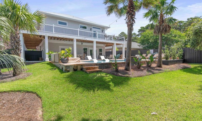 Gulfview Heights Casa | Wraparound Deck, Pool, Golf Cart Incl | Solstice