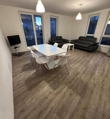 Taucha Apartamento | Wunderschöne Ferienwohnung in Leipzig Taucha 1 OG links