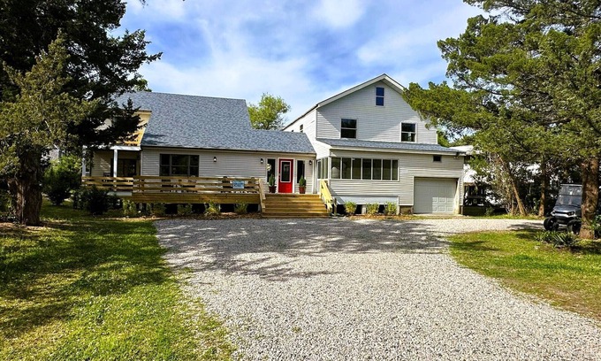 Ocracoke Casa | WV63: Second Sail-Newly Remodeled and Spacious