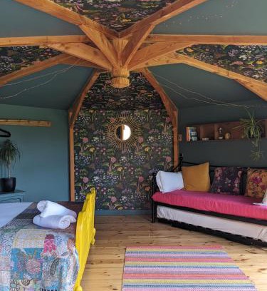 Glasbury Casa | Wye Glamping