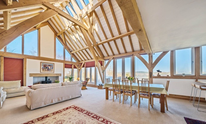 Littlebredy Casa | Wylye Croft -sleeps 8 guests in 4 bedrooms