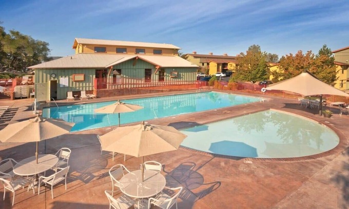 Angels Camp Condominio | Wyndham Angels Camp | 2BR Suite | Resort Amenities