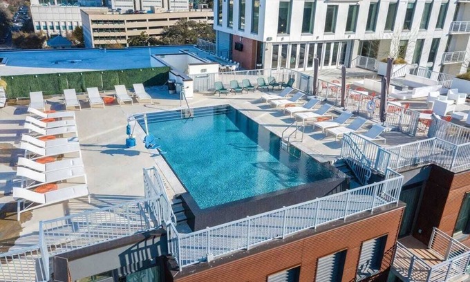 Clarksville Condominio | Wyndham Austin Resort | 2BR/2BA Balcony