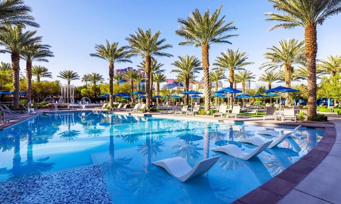 Las Vegas Apartamento | Wyndham Desert Blue: 2-bedroom Suite at a luxurious resort close to the Strip!