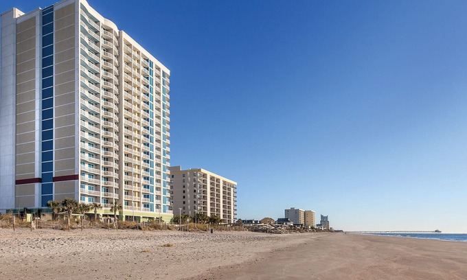Cherry Grove Beach Complejo | Wyndham Vacation Resorts Towers on the Grove - ¡Increíble unidad de 2 dormitorios!